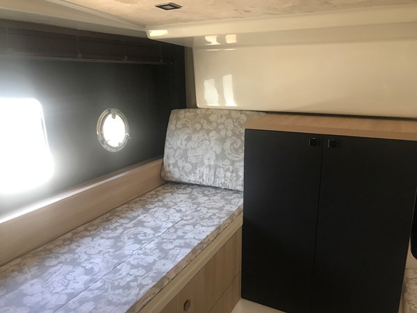 28_Single Berth