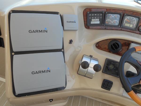 34_2002 58ft Sea Ray 580 Super Sun Sport