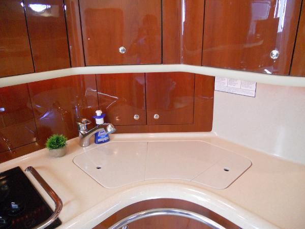 48_2002 58ft Sea Ray 580 Super Sun Sport