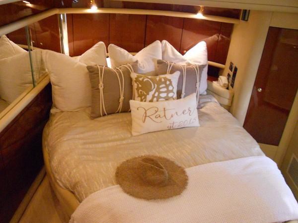 58_2002 58ft Sea Ray 580 Super Sun Sport