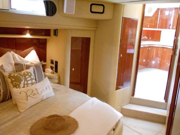 59_2002 58ft Sea Ray 580 Super Sun Sport