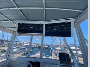 1998 Luhrs 380 Convertible 10 11