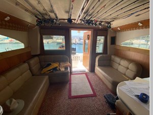 1998 Luhrs 380 Convertible 29 30