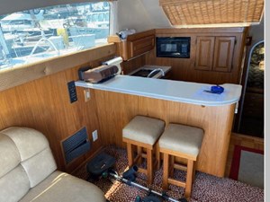 1998 Luhrs 380 Convertible 34 35