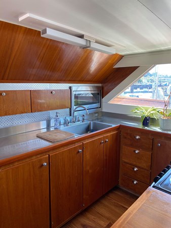 110242240_338970687096621_330421082460541471_n