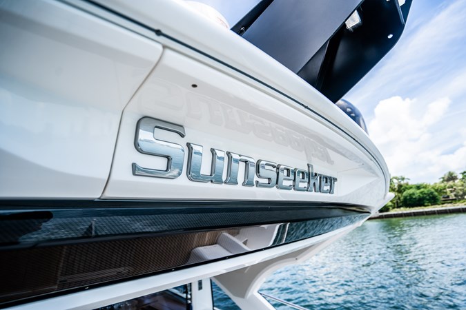 35_2019 57ft Sunseeker Predator
