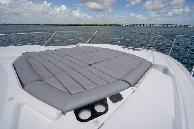 40_2019 57ft Sunseeker Predator