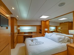 HUMMINGBIRD 15 HUMMINGBIRD 2007 COUACH  Motor Yacht Yacht MLS #266677 15