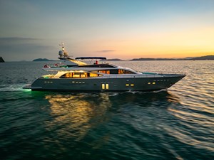 HUMMINGBIRD 24 HUMMINGBIRD 2007 COUACH  Motor Yacht Yacht MLS #266677 24