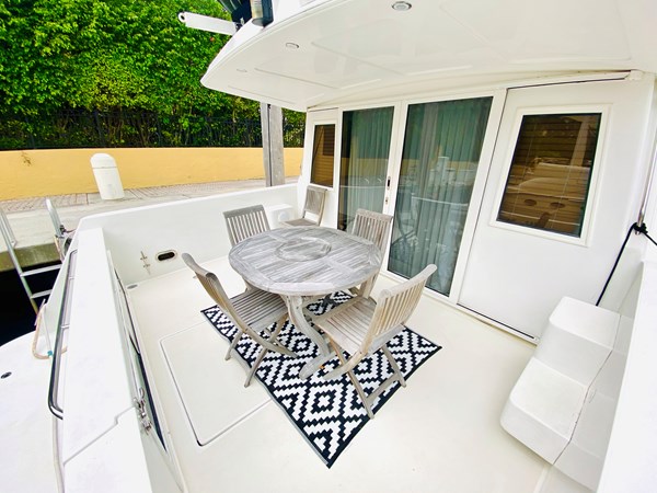 18_2003 57ft Navigator THE MOTLEY CREW