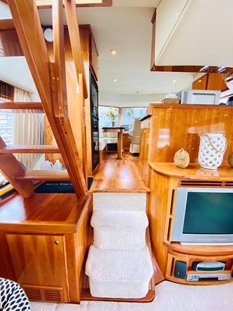 38_2003 57ft Navigator THE MOTLEY CREW