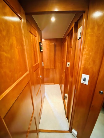 58_2003 57ft Navigator THE MOTLEY CREW