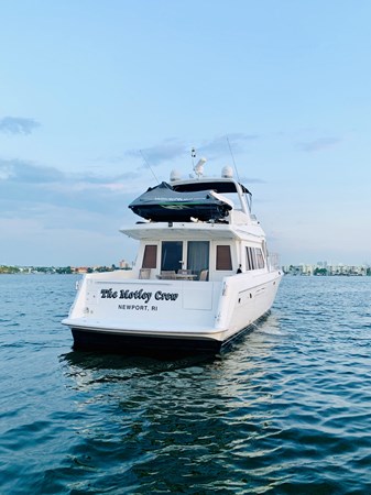 110_2003 57ft Navigator THE MOTLEY CREW