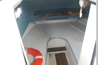 1991 Boston Whaler 27 Offshore 21 22