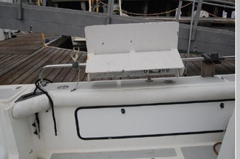 1991 Boston Whaler 27 Offshore 26 27
