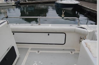 1991 Boston Whaler 27 Offshore 27 28