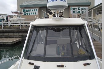 1991 Boston Whaler 27 Offshore 29 30