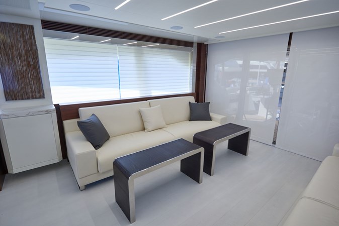 17_2020 80ft Astondoa 80 Flybridge