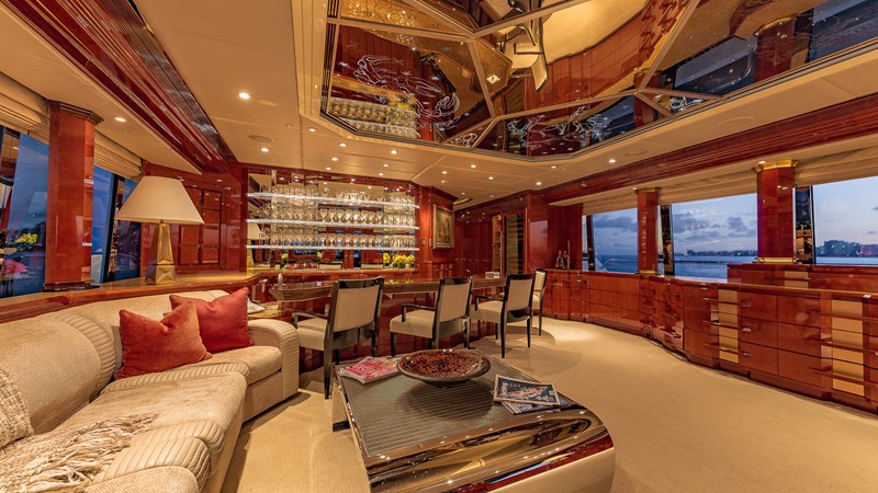 Upper Deck Salon and Bar