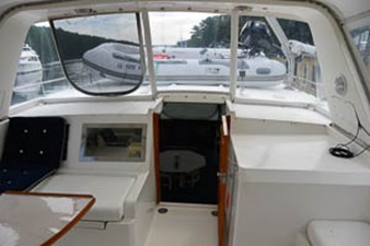 Fruition 31 30 dingy deck