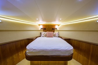 Last Chance 39 Master Stateroom