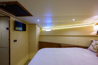 Last Chance 40 Master Stateroom