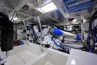 Last Chance 52 Engine Room