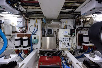 Last Chance 53 Engine Room