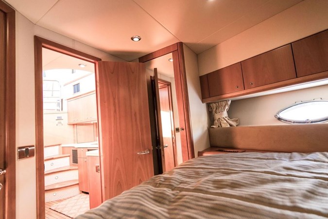 52-2010-Sunseeker-Predator-34