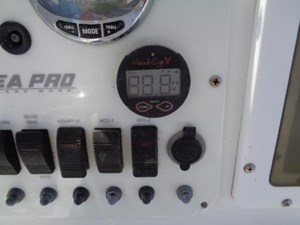 Sea Pro SV2400CC Bay Boat 20 21