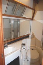 1989 Bayliner 4588 Pilothouse 29 30