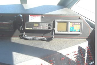 1989 Bayliner 4588 Pilothouse 55 56