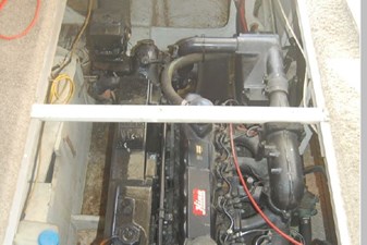 1989 Bayliner 4588 Pilothouse 66 67