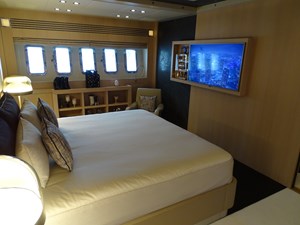 Mangusta 108 - Crazy Too - carefully used  19 DSC02854