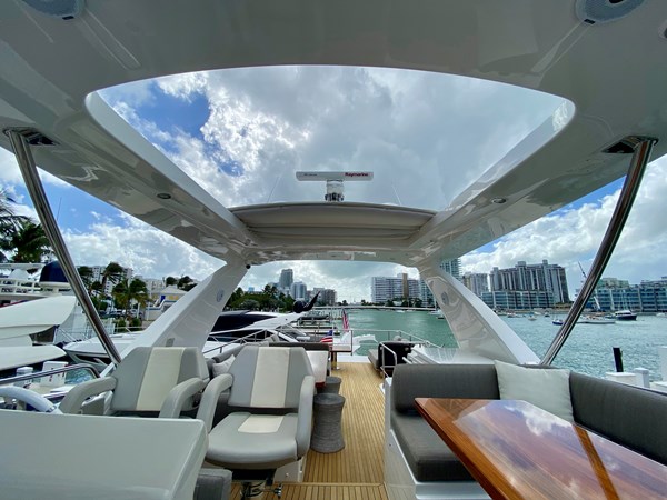 13_2018 66ft Azimut Flybridge SEARENITY II