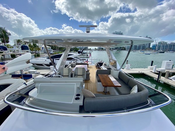 14_2018 66ft Azimut Flybridge SEARENITY II