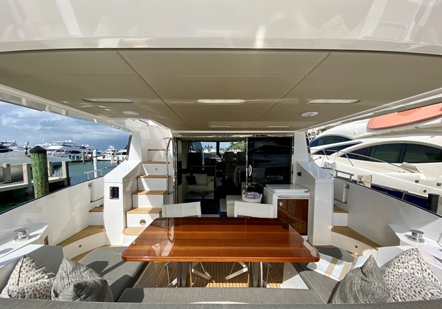 90_2018 66ft Azimut Flybridge SEARENITY II