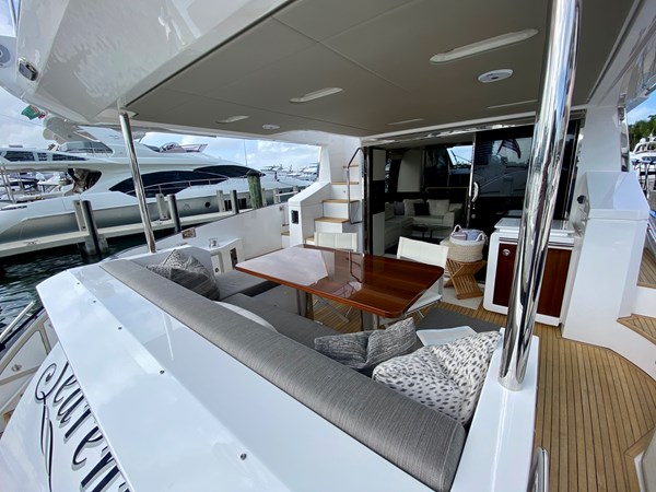 91_2018 66ft Azimut Flybridge SEARENITY II
