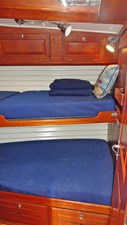 LA DIFFERENCE 12 Starboard Guest Cabin