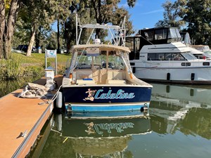 1977 30’ Chris Craft Commander Sport MG 5 F5BE7F8A-EDD9-4F5D-8BA8-0AE501F65441