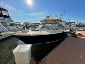 1977 30’ Chris Craft Commander Sport MG 3 FF13BF56-9EBB-45F6-851C-69BA632EE82A