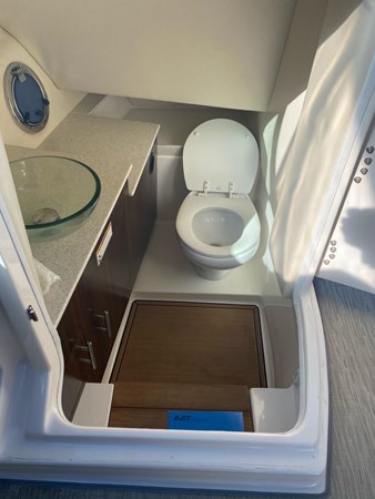 13_2016 32ft Regal 3200 Bowrider