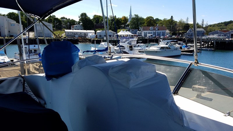 13__1988 53ft Defever 53 POC HIS AND HERS