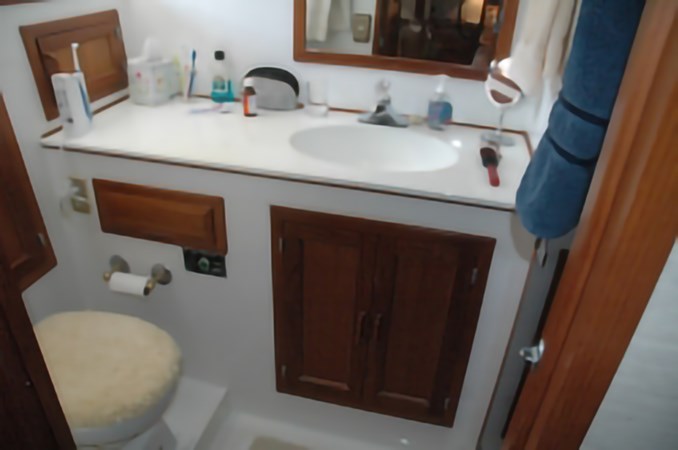 31__1988 53ft Defever 53 POC HIS AND HERS