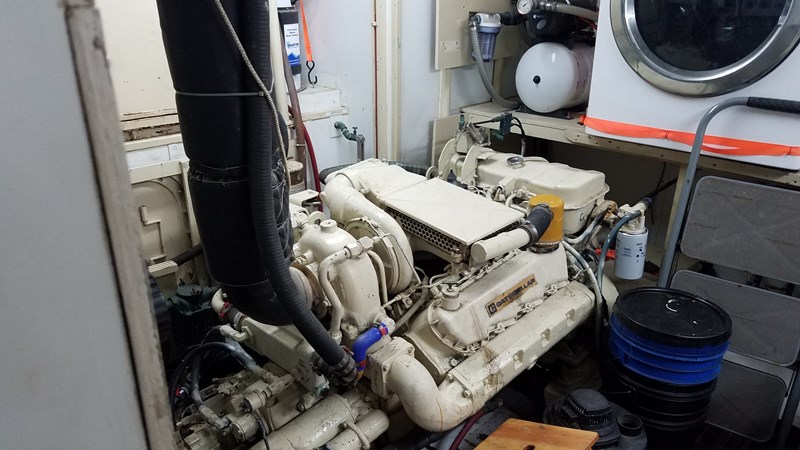 34__1988 53ft Defever 53 POC HIS AND HERS