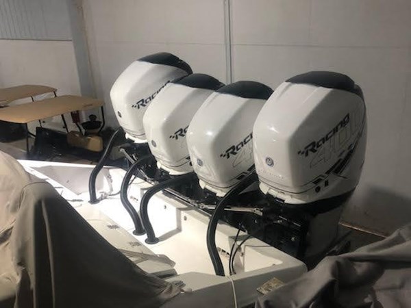 15_2019 39ft Midnight Express