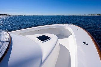 E&A 23 Bow