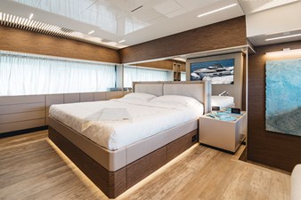 Ferretti Yachts 920 HT  24 