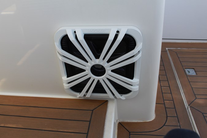 12_2000 44ft Carver Trojan 440 Express BLESSED