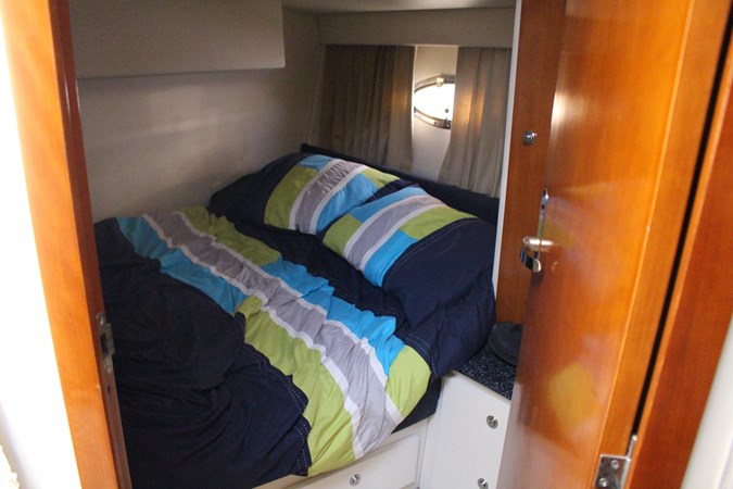 35_2000 44ft Carver Trojan 440 Express BLESSED